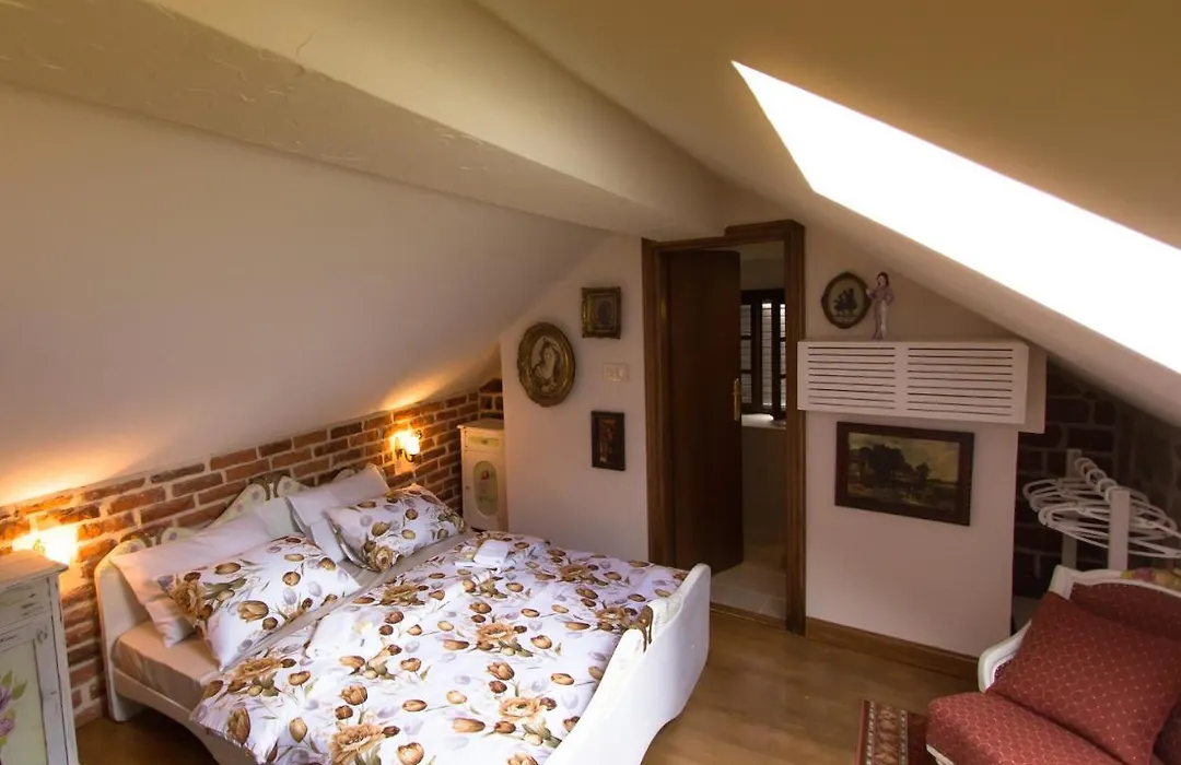 Palazzo Drusko Deluxe Rooms-1