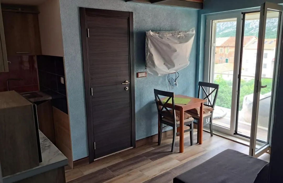 Apartments With Sea View In Prcanj-1