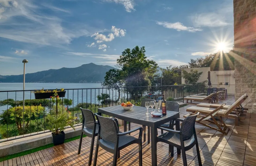 Beachfront Villa Nautica-1