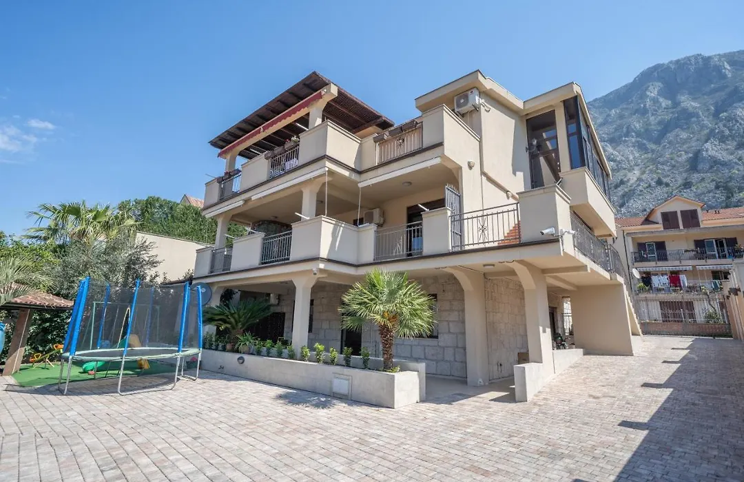 Apartments Milunovic-1