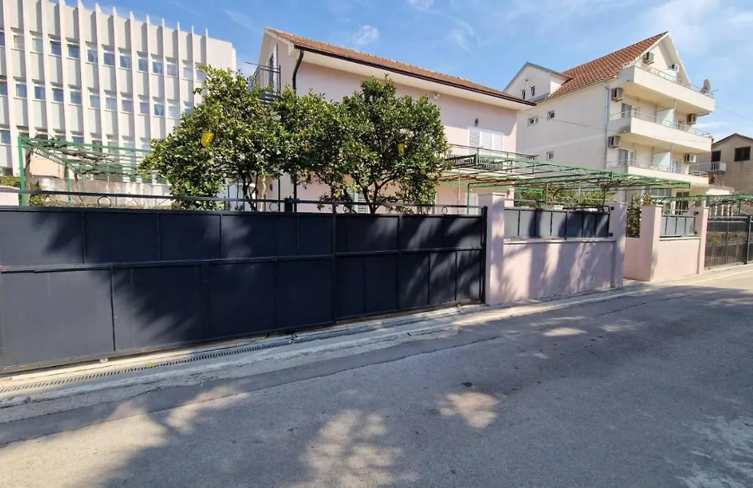 Ioannis Apartments-1