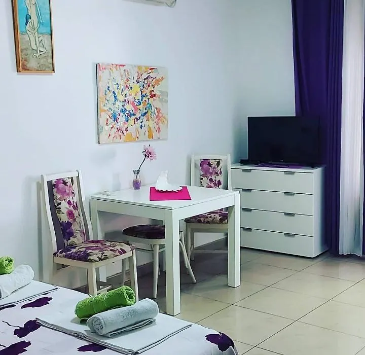 Apartments Bonus-1