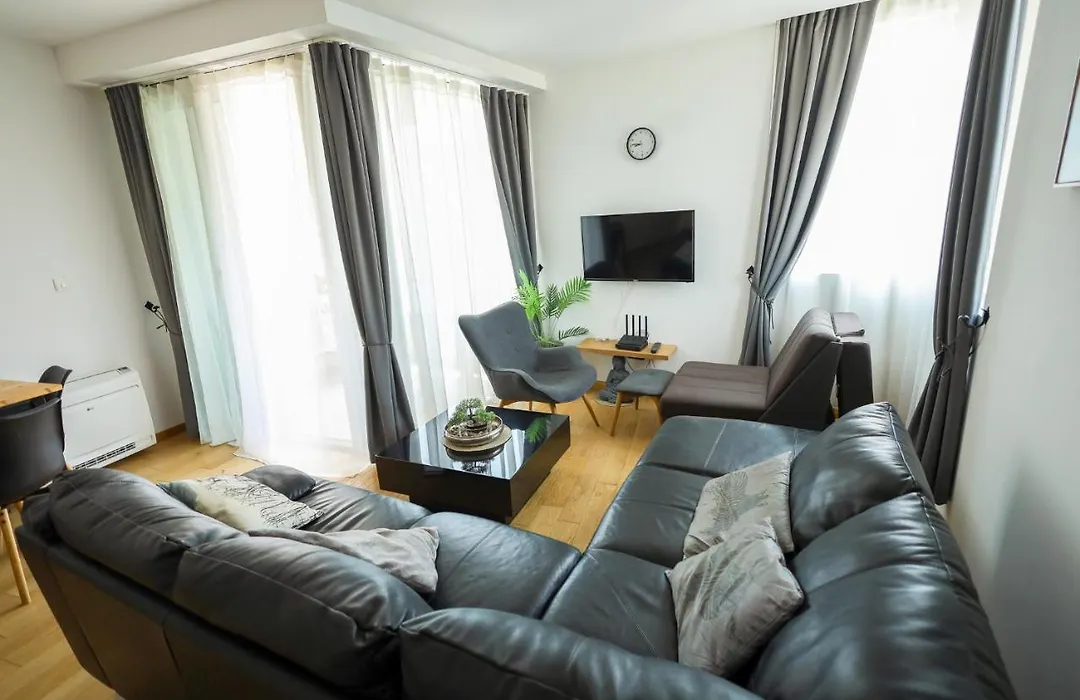 Apartments Status Wow-1