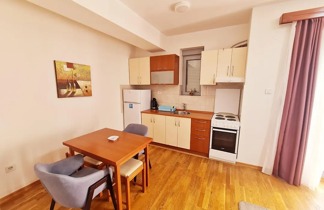 Centar New Loki Apartments-1