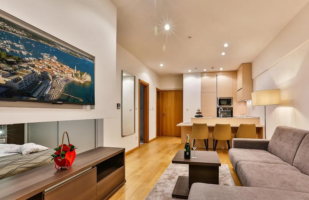 Adriatic Dream - Sea View Apartments-1