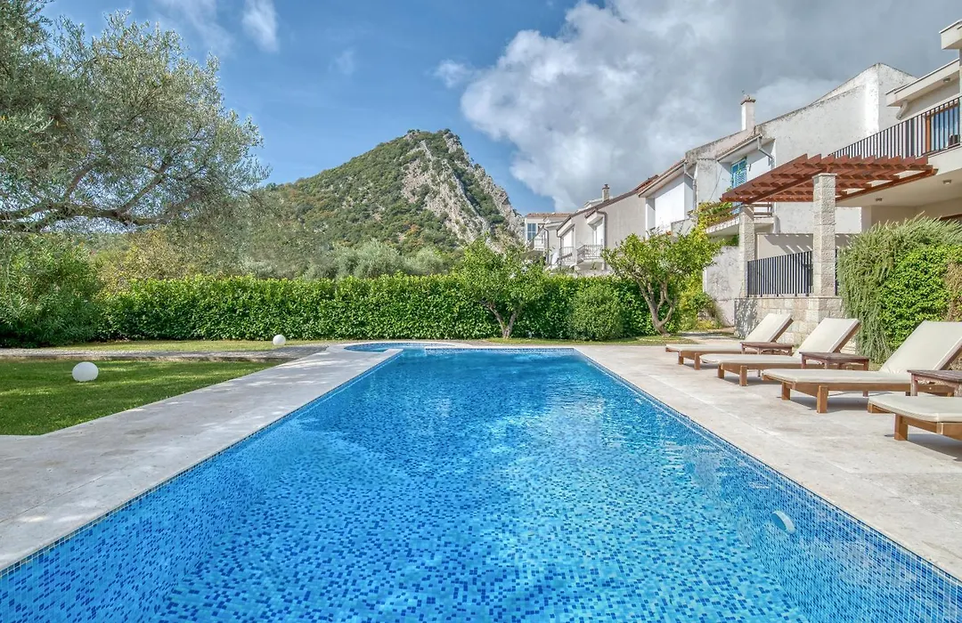 Villa Zen Port-1