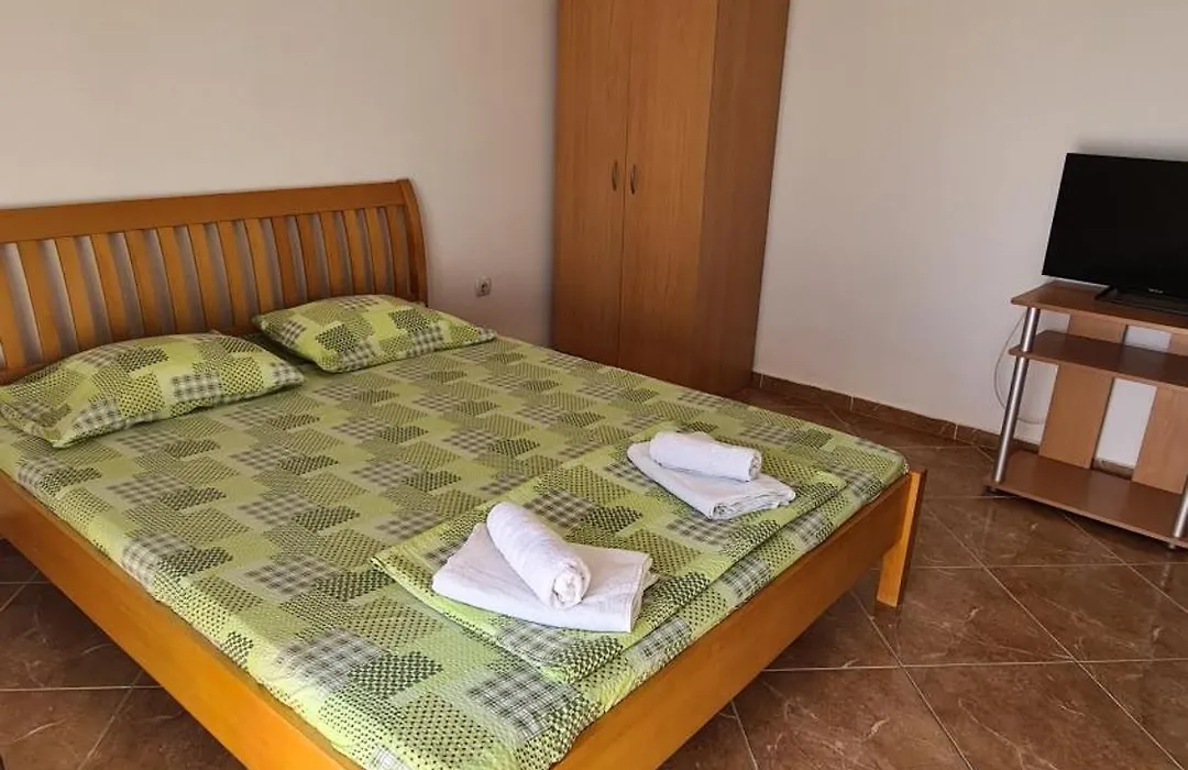 Apartments Mare-1