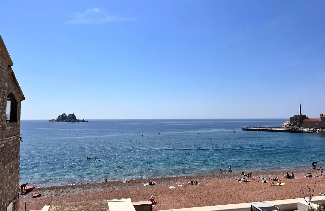 Apartments Lido Petrovac-1