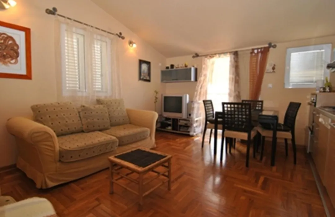 Rossa Apartments-1