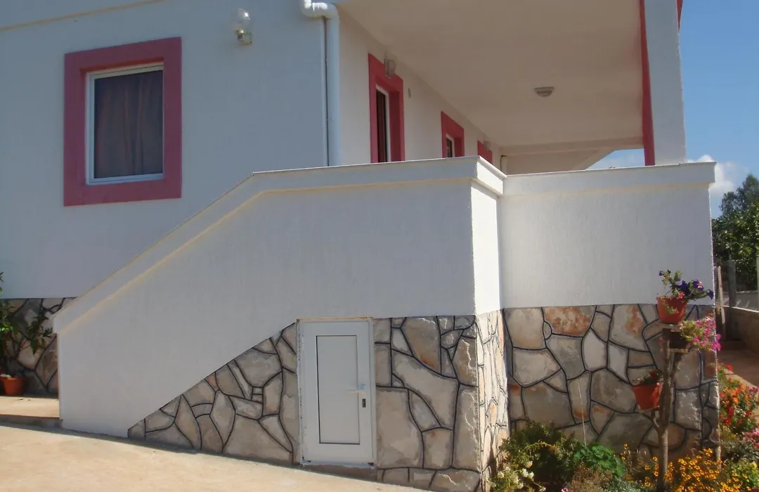 Apartments Trsteno 1-1