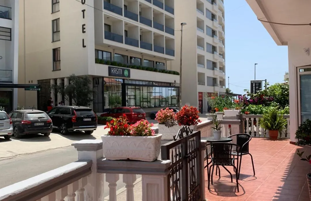 Apartments Delfin-1