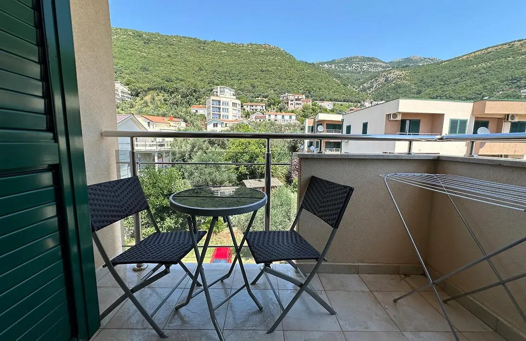 Petrovac Center Apartment-1