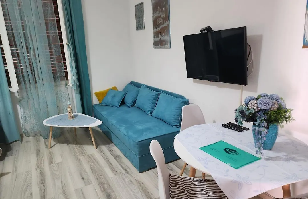 Apartments Sandra 2-1