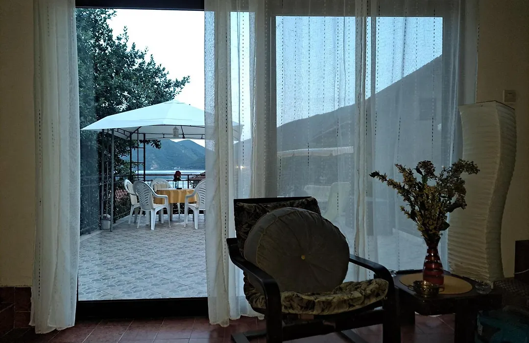 Holiday Home Bokokotorski Zaliv-1