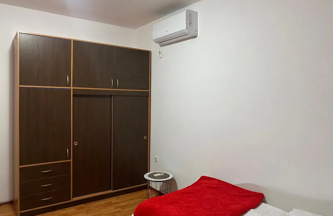 Apartmani Breze-1