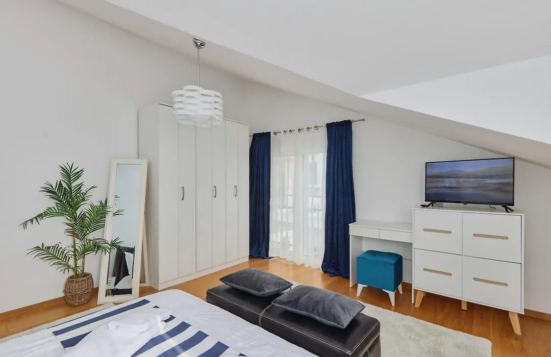 Bayview Apartments Tivat Montenegro-1