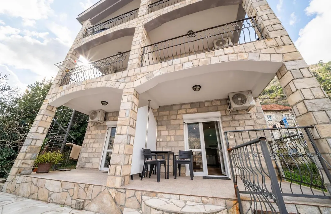 Apartments Vukovic-1