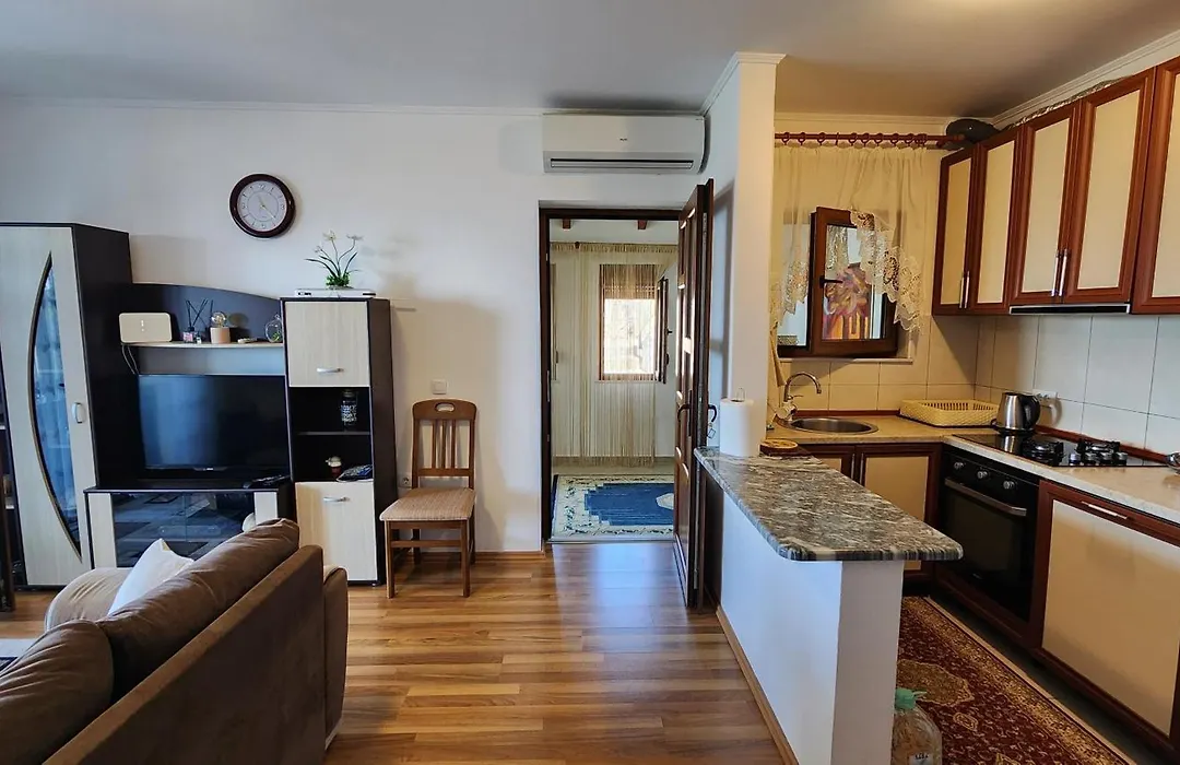 Apartment Ulcinj-1