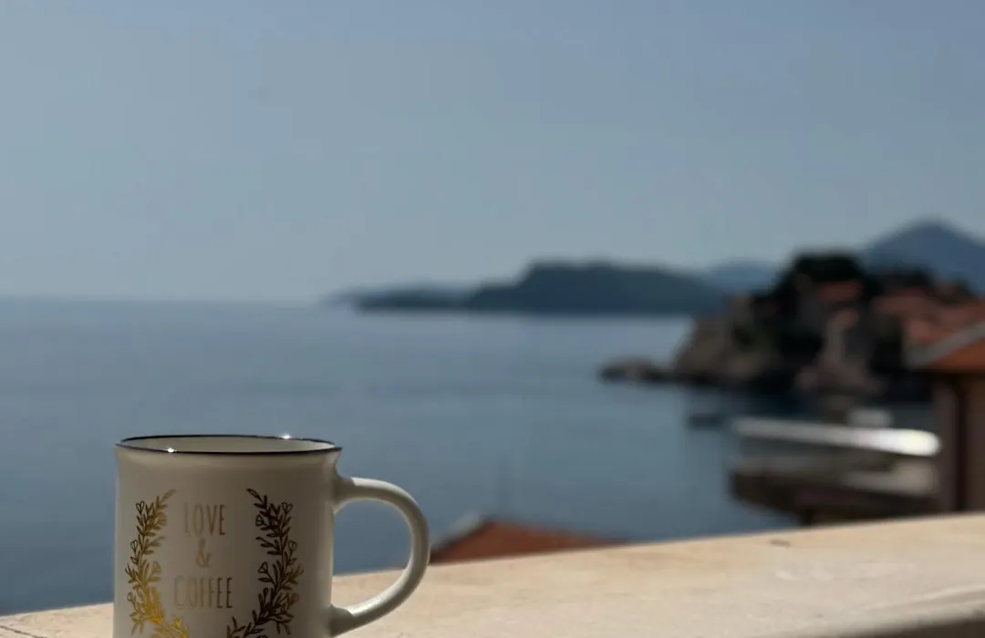 Pine&Sea Beach Retreat-1