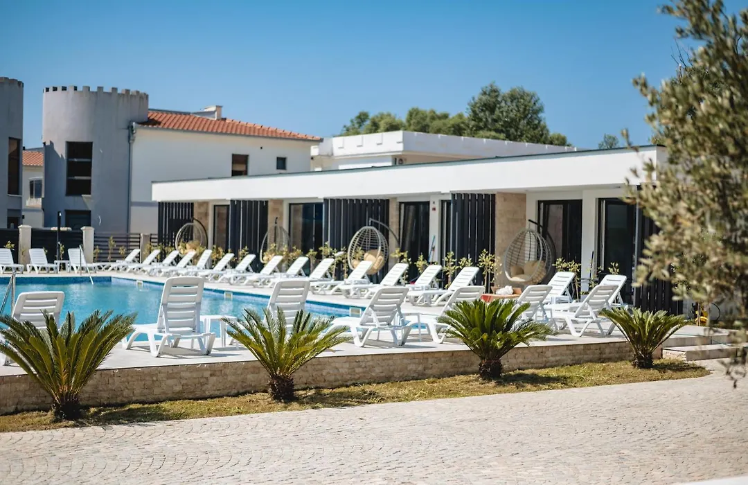 M&N Holiday Resort-1