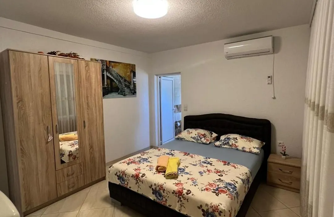Apartments Edona-1