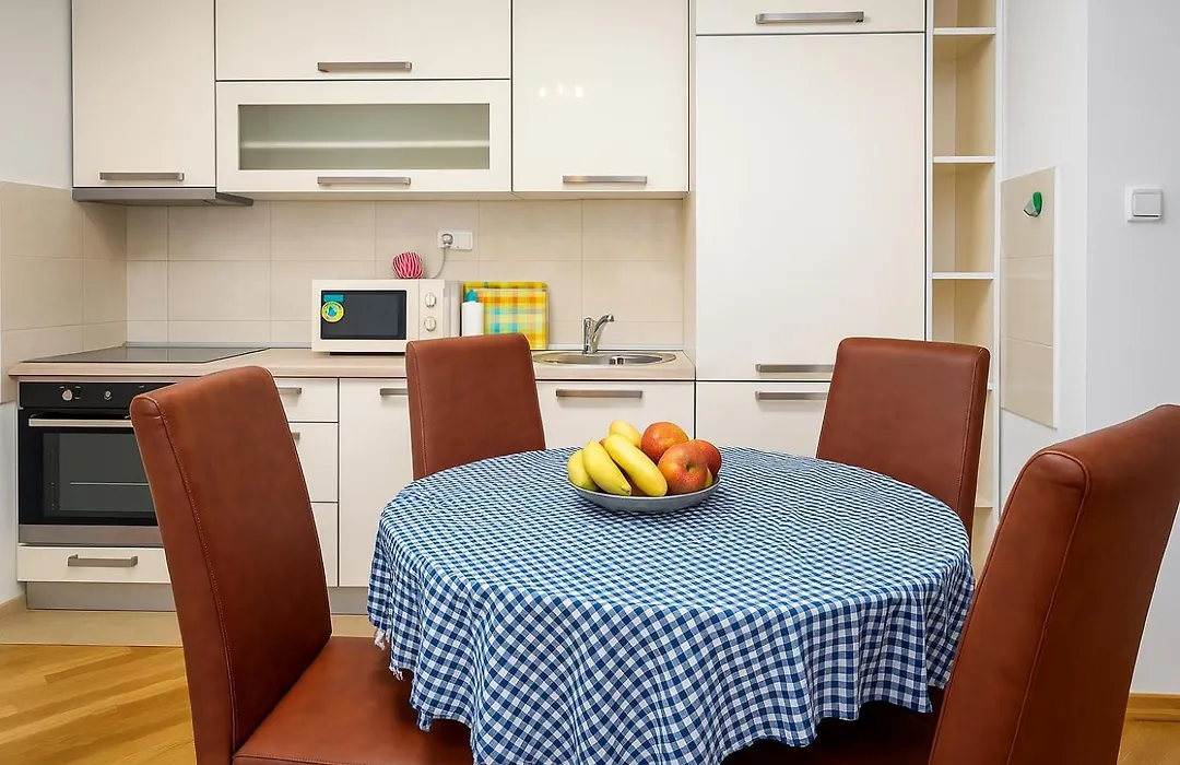 Adelisa Comfort Apartments - Near Slovenska Beach Budva-1