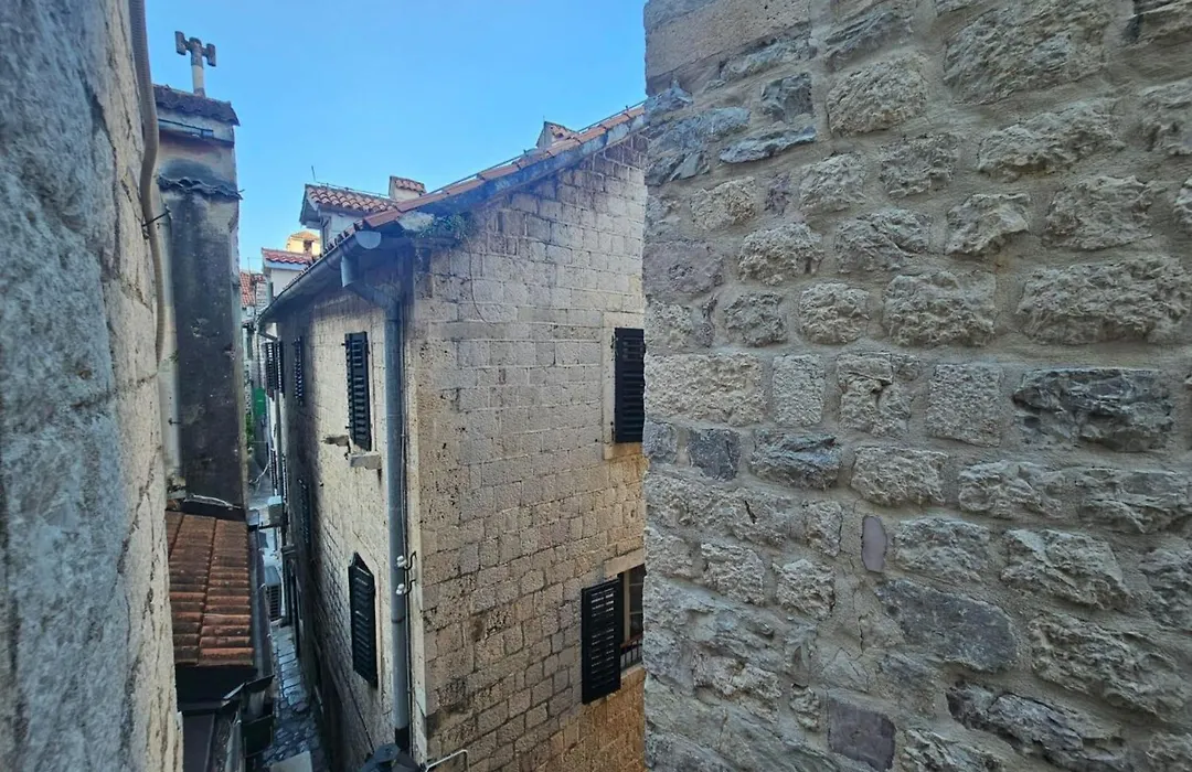Athos Guesthouse-1