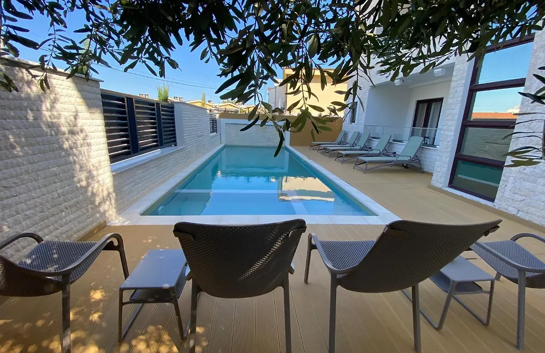 Apartmani Nilaj-1