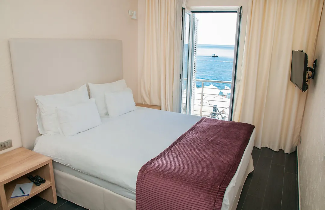 Hotel Astoria-1