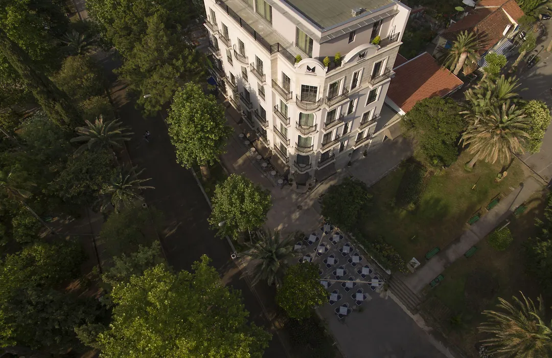 Hotel Majestic-1