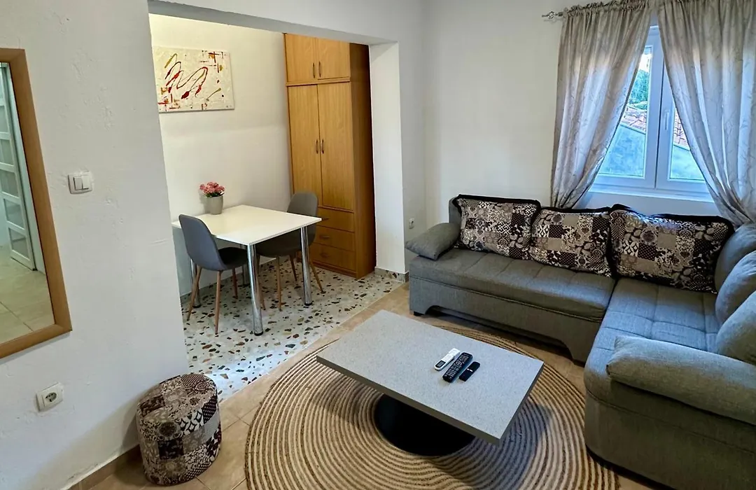 Villa Nela-1
