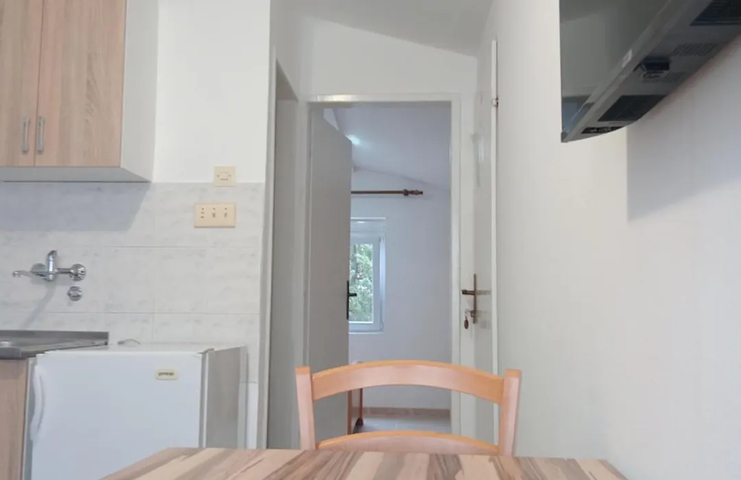 Apartments And Room Mv-1
