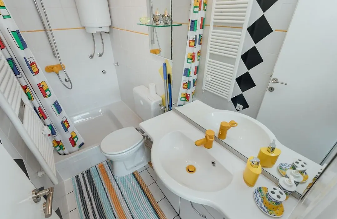 Suncani Skalini- Beachfront Retreat-1