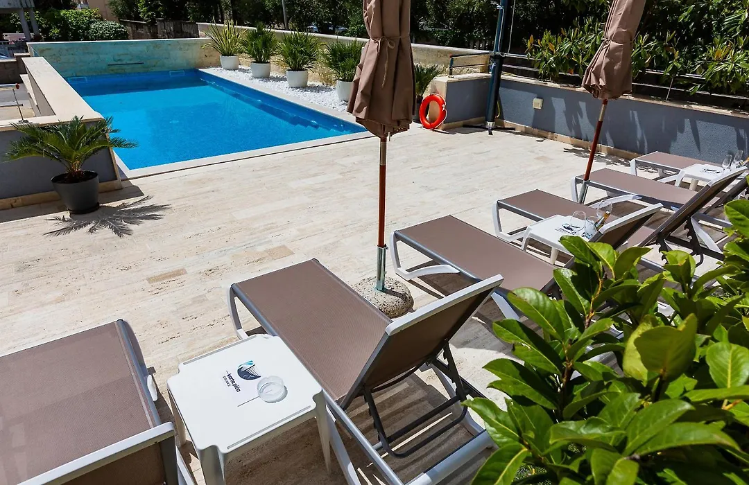 Hotel Idila Budva-1