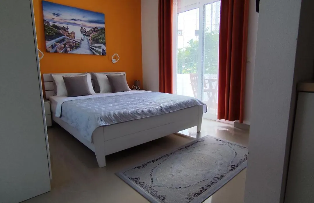 Guest House Aga-1