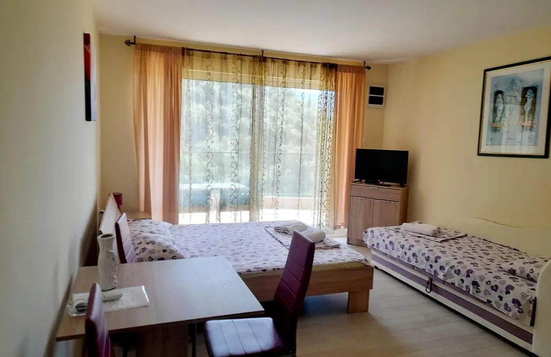Apartments M&Z-1