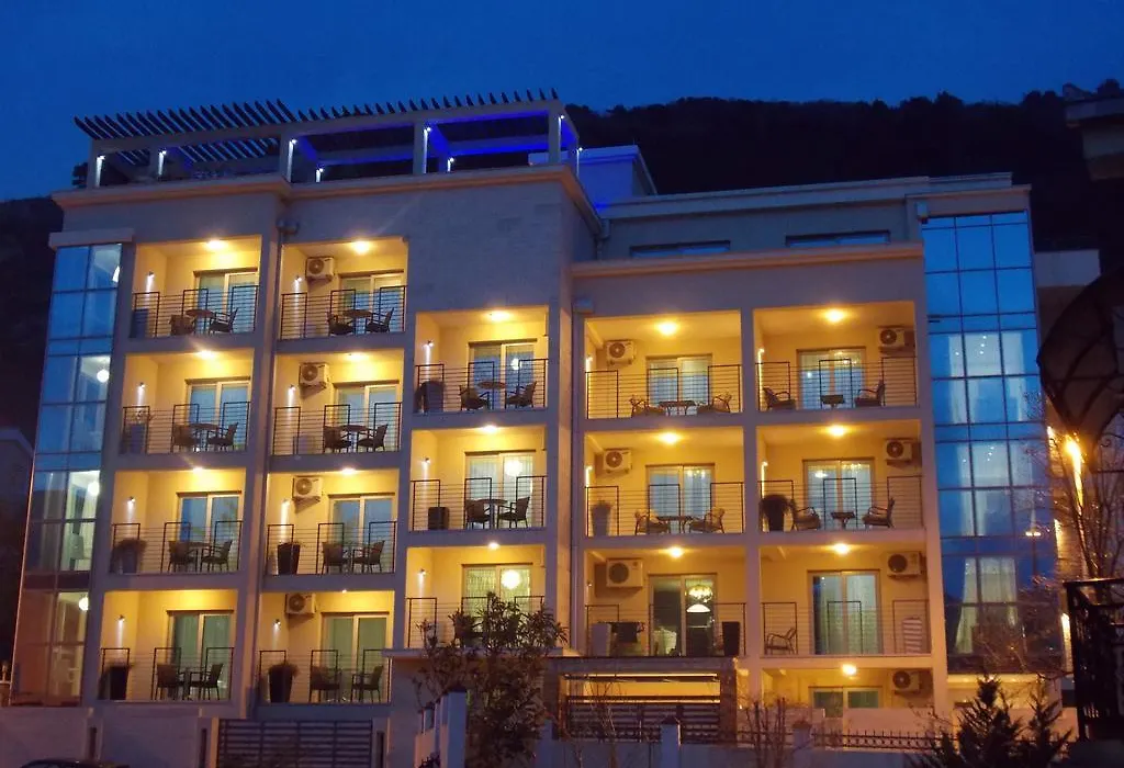 Apartments&Rooms Grand Palazzo-1