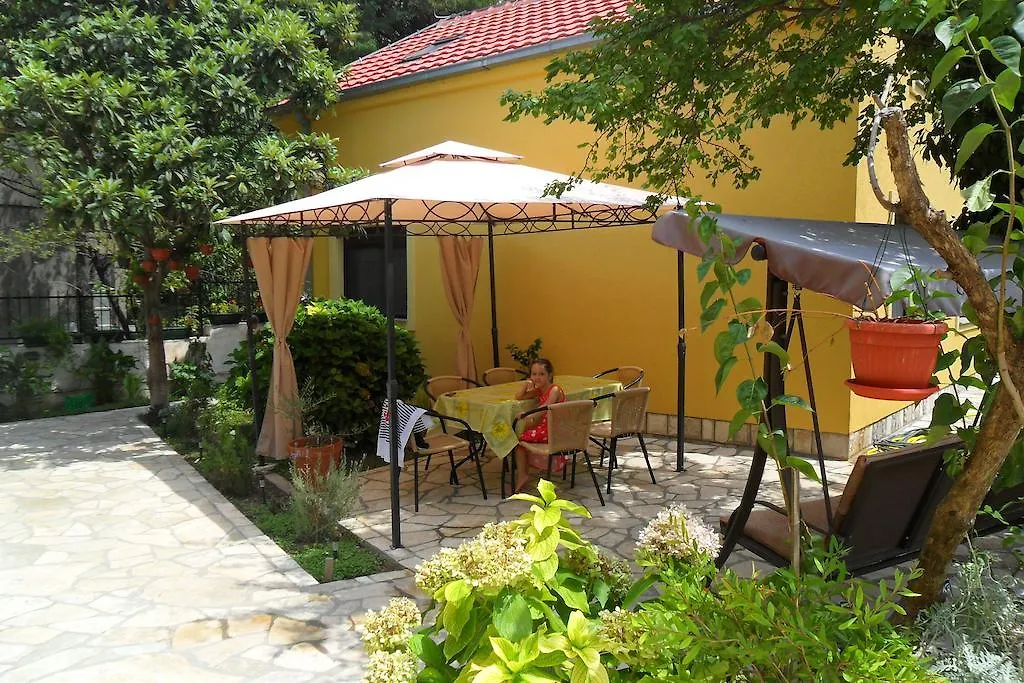 Apartments Matkovic-1