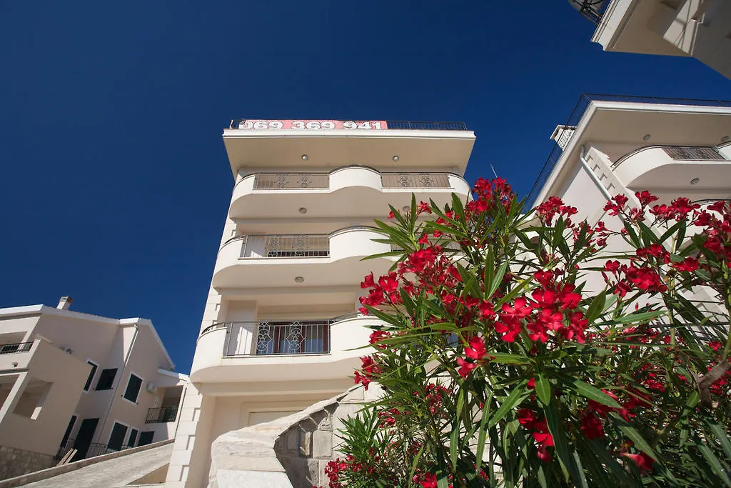 St.George Apartments-1