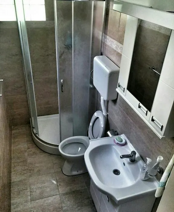 Apartment Podkosljun-1