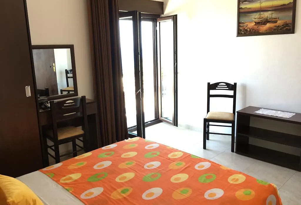 Paradiso Apartments - Liman1-1