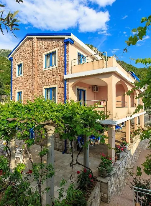 Apartmani Nica-1