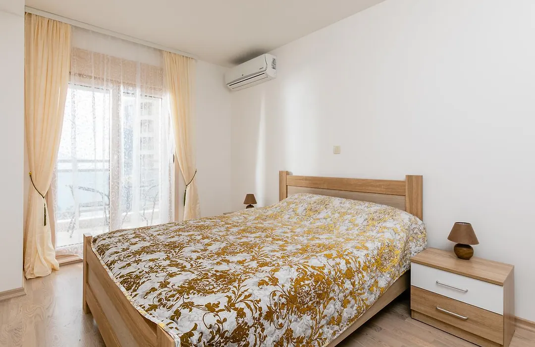 Primus Apartments Impera-1
