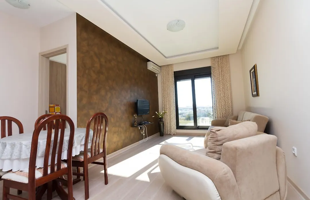 Ms Sea View Lux Apartments-1