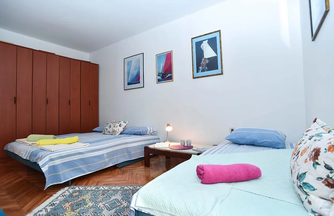 Family Apartment Close To Slovenska Beach-1