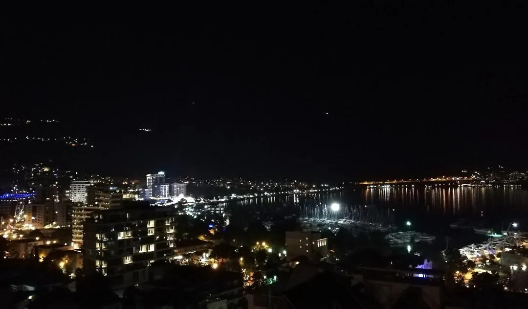 Sea View Apartment-1