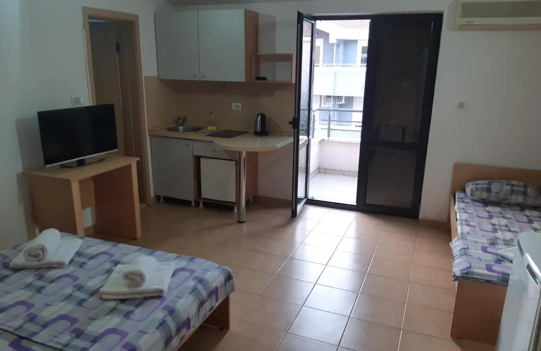 Apartments Mare-1