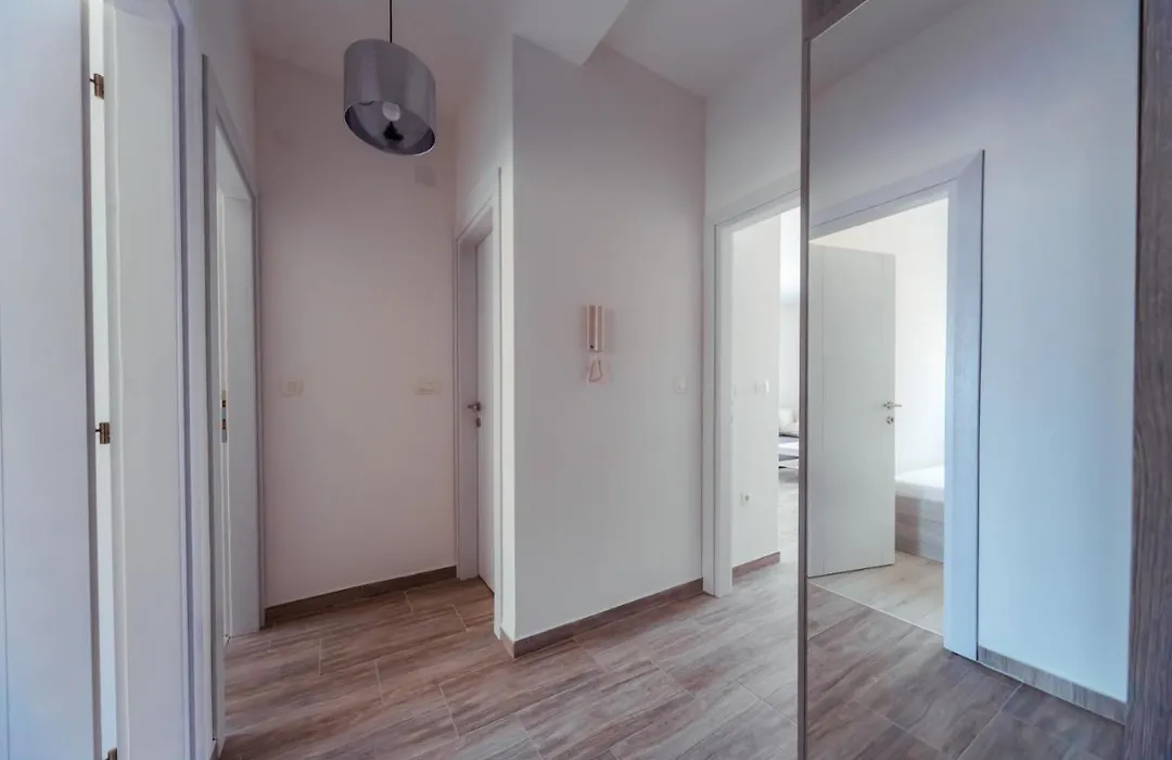 Belvedere Apartments-1