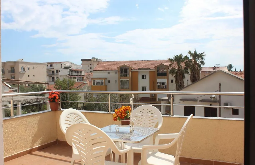 Nir Apartments Budva-1