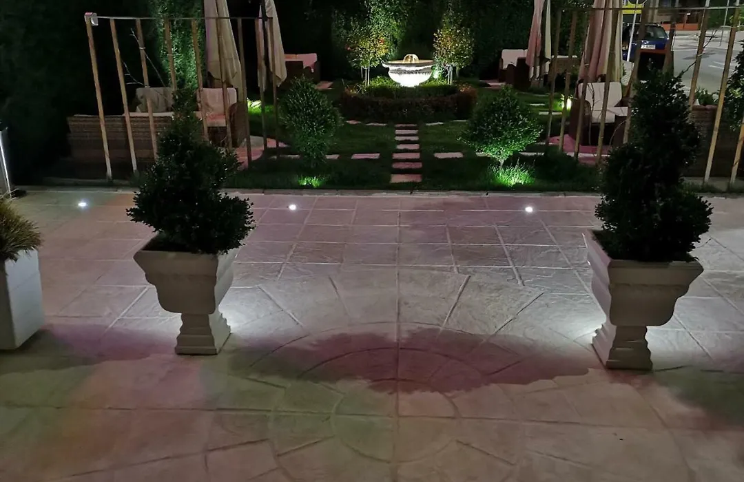 Hotel Ideal-1